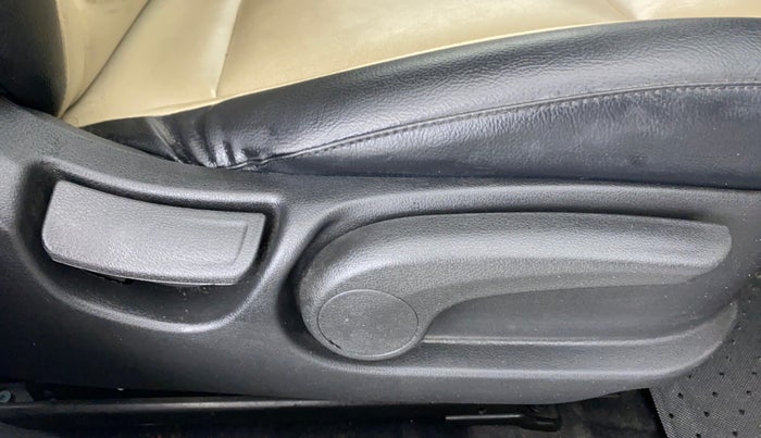2017 Hyundai Verna 1.6 SX VTVT, Petrol, Manual, 13,258 km, Driver Side Adjustment Panel