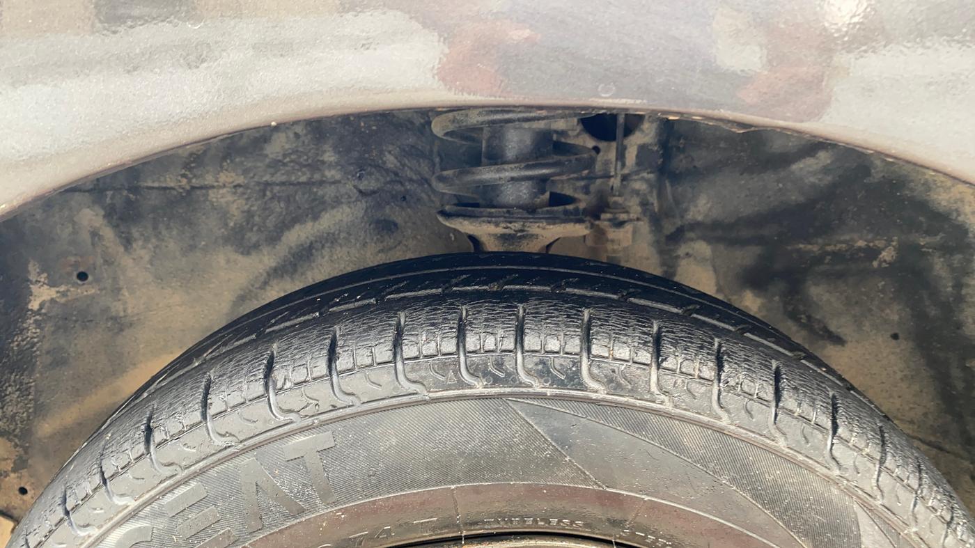 2015 Maruti Alto 800 LXI, Petrol, Manual, 91,108 km, Left Front Tyre Tread