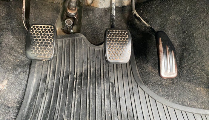 2015 Maruti Alto 800 LXI, Petrol, Manual, 91,091 km, Pedals