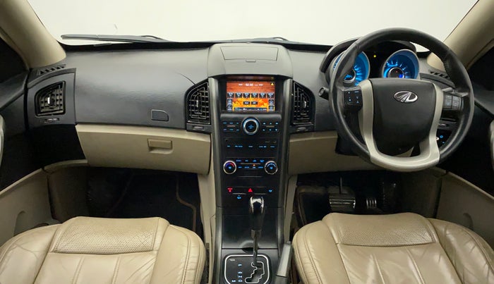 2016 Mahindra XUV500 W10 AT, Diesel, Automatic, 68,252 km, Dashboard