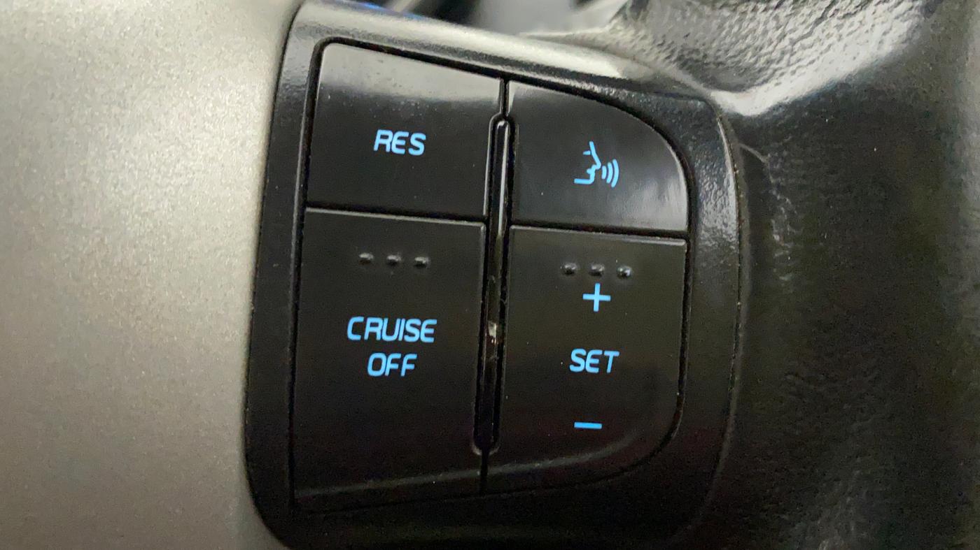 2016 Mahindra XUV500 W10 AT, Diesel, Automatic, 68,252 km, Adaptive Cruise Control