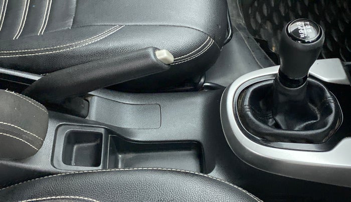 2018 Honda WR-V 1.5 i-DTEC VX MT, Diesel, Manual, 49,960 km, Gear Lever