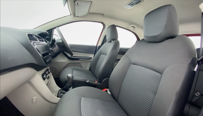 2019 Tata Tiago XM 1.2 REVOTRON, Petrol, Manual, 30,107 km, Right Side Front Door Cabin