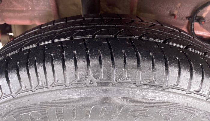 2019 Tata Tiago XM 1.2 REVOTRON, Petrol, Manual, 30,107 km, Right Rear Tyre Tread