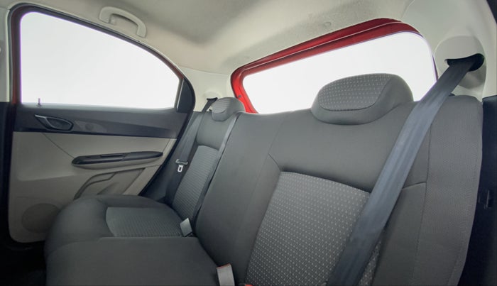 2019 Tata Tiago XM 1.2 REVOTRON, Petrol, Manual, 30,107 km, Right Side Rear Door Cabin