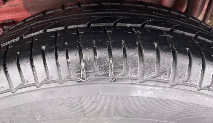 2019 Tata Tiago XM 1.2 REVOTRON, Petrol, Manual, 30,107 km, Left Rear Tyre Tread