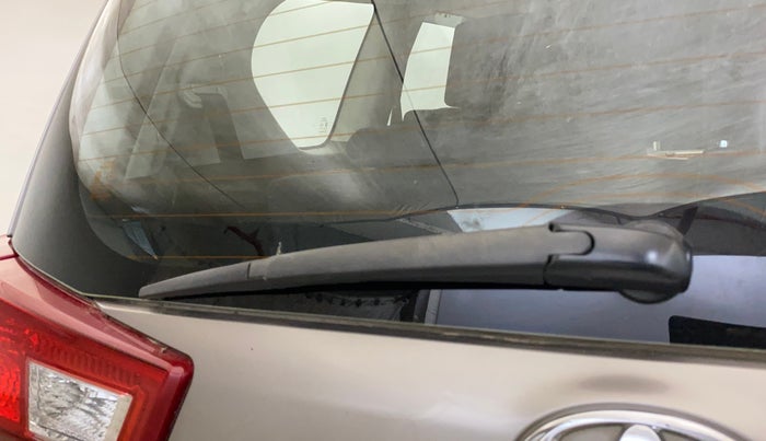 2018 Toyota Innova Crysta 2.7 VX 7 STR, Petrol, Manual, 42,119 km, Rear Wiper