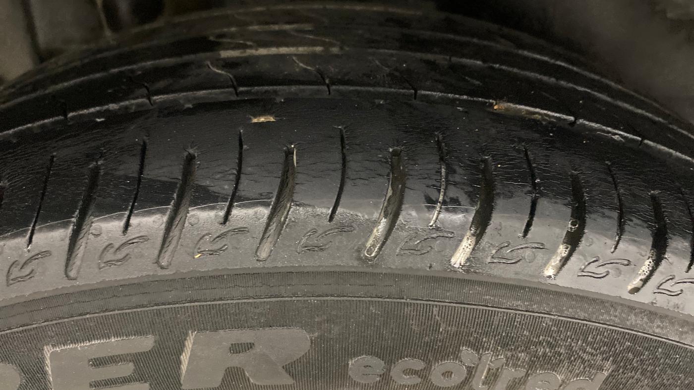 2021 Toyota URBAN CRUISER MID GRADE AT, Petrol, Automatic, 73,193 km, Right Rear Tyre Tread