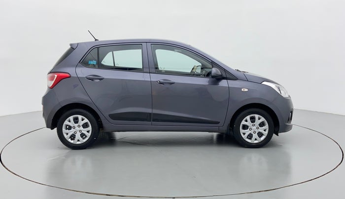 2015 Hyundai Grand i10 MAGNA 1.2 KAPPA VTVT, Petrol, Manual, 14,910 km, Right Side View
