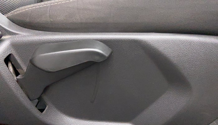 2017 Ford Figo Aspire 1.2 TITANIUM PETROL, CNG, Manual, 19,459 km, Driver Side Adjustment Panel