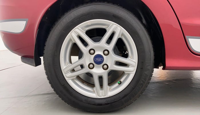 2017 Ford Figo Aspire 1.2 TITANIUM PETROL, CNG, Manual, 19,459 km, Right Rear Wheel