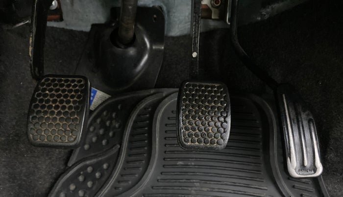 2013 Maruti Alto 800 LXI, Petrol, Manual, 50,738 km, Pedals