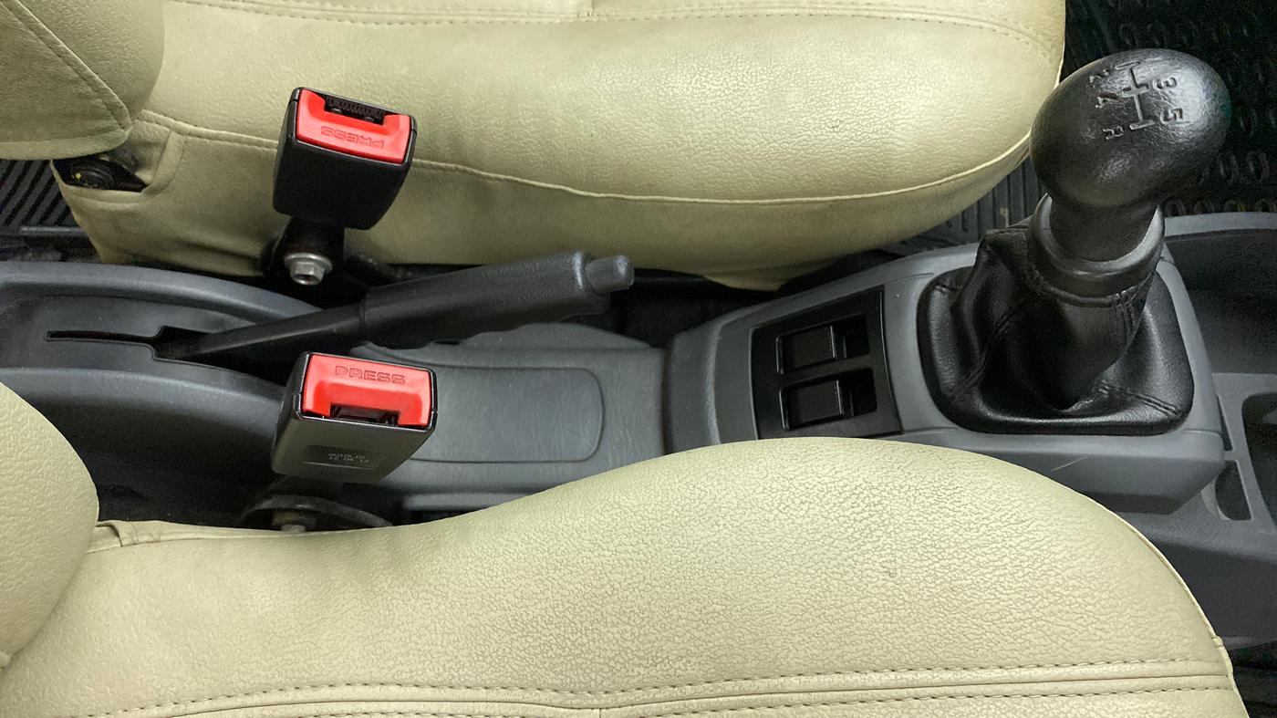 2013 Maruti Alto 800 LXI, Petrol, Manual, 50,738 km, Gear Lever