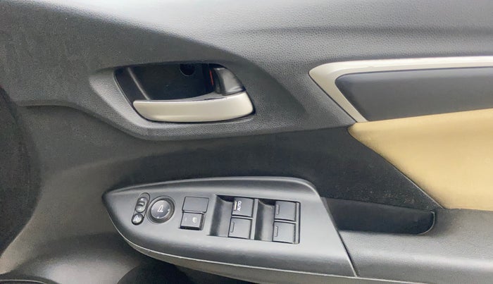 2016 Honda Jazz 1.2L I-VTEC V, Petrol, Manual, 83,306 km, Driver Side Door Panels Control