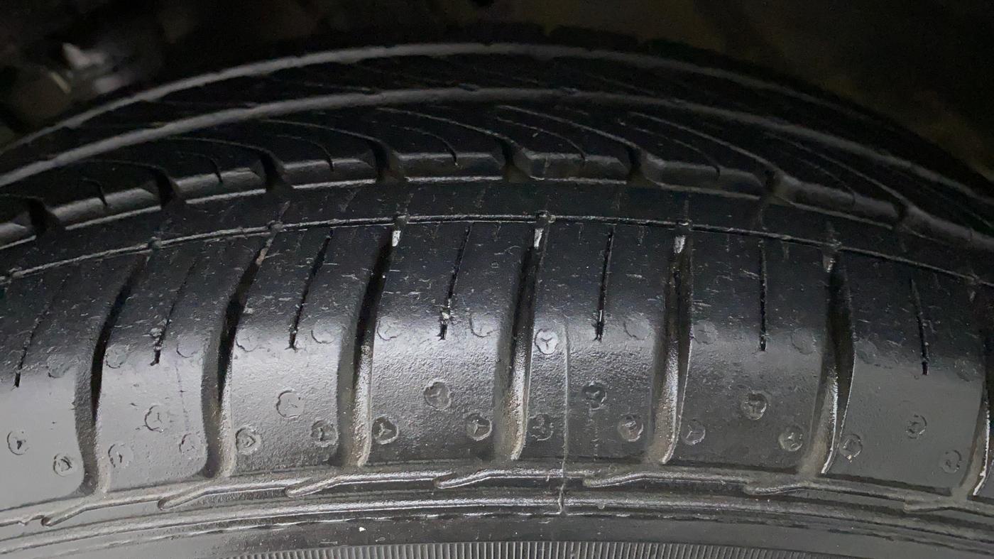 2012 Honda City V MT PETROL, Petrol, Manual, 26,621 km, Left Rear Tyre Tread