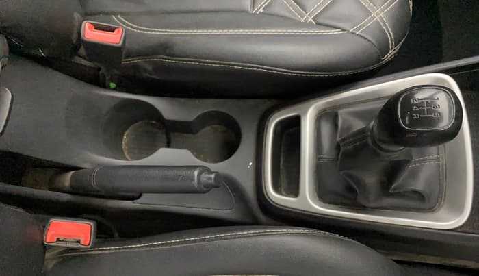 2022 Hyundai VENUE S+ 1.2, Petrol, Manual, 58,316 km, Gear Lever
