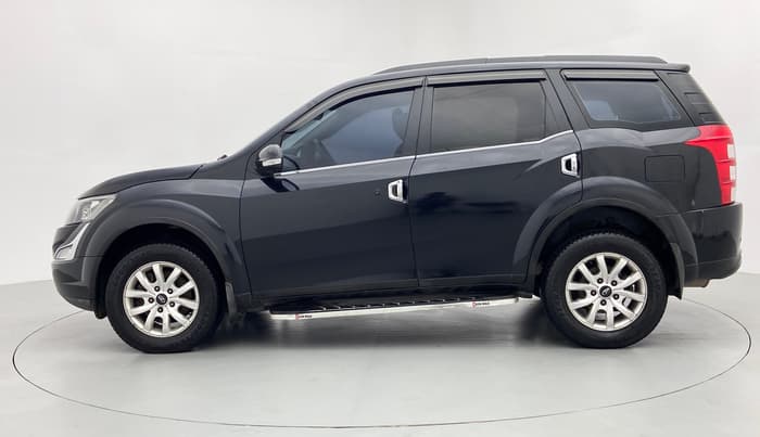 2016 Mahindra XUV500 W10, Diesel, Manual, 1,63,495 km, Left Side
