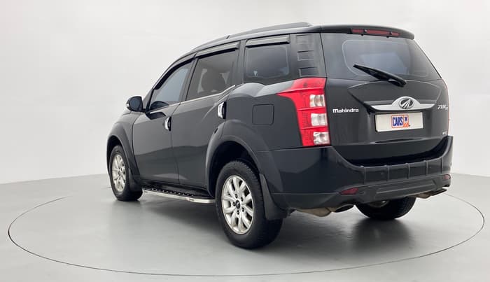 2016 Mahindra XUV500 W10, Diesel, Manual, 1,63,495 km, Left Back Diagonal