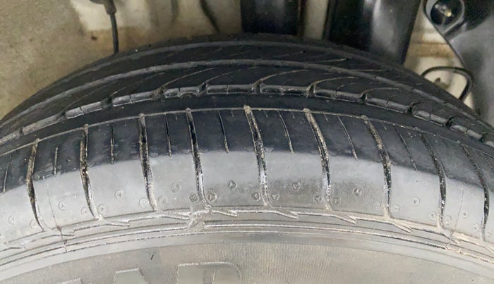 2018 Hyundai Elite i20 Magna Executive 1.2, Petrol, Manual, 9,027 km, Left Rear Tyre Tread