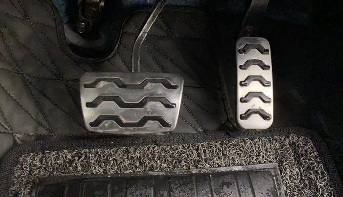 2024 Hyundai Verna SX (O) 1.5 TURBO PETROL DCT, Petrol, Automatic, 8,429 km, Pedals