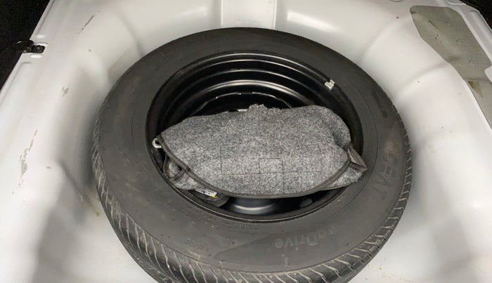 2024 Hyundai Verna SX (O) 1.5 TURBO PETROL DCT, Petrol, Automatic, 8,429 km, Spare Tyre