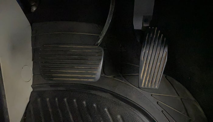 2018 Jeep Compass LIMITED 1.4 PETROL AT, Petrol, Automatic, 38,817 km, Pedals