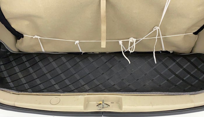 2014 Maruti Ertiga ZDI, Diesel, Manual, 1,84,599 km, Boot Inside View