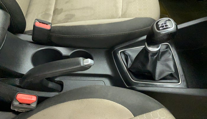 2015 Hyundai Elite i20 ASTA 1.2, Petrol, Manual, 62,808 km, Gear Lever