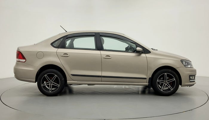 2015 Volkswagen Vento COMFORTLINE MT PETROL, Petrol, Manual, 68,487 km, Right Side View