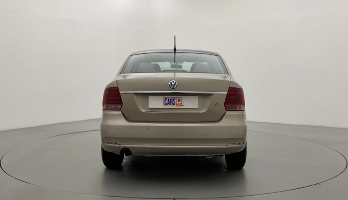 2015 Volkswagen Vento COMFORTLINE MT PETROL, Petrol, Manual, 68,487 km, Back/Rear