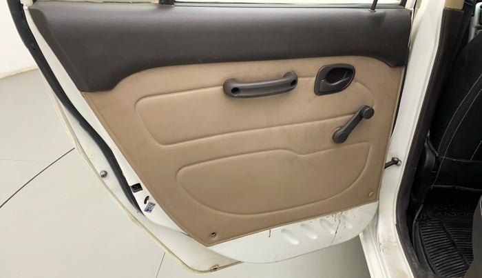 2010 Hyundai Santro Xing GL, Petrol, Manual, 23,502 km, Rear left door - Trim has minor damage