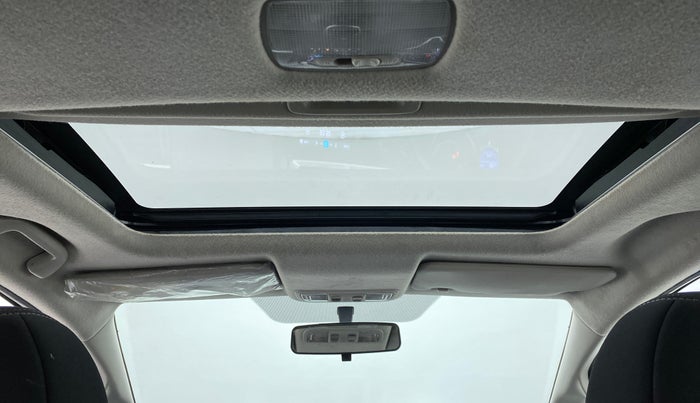 2018 Honda WR-V 1.2 i-VTEC VX MT, Petrol, Manual, 25,837 km, Moonroof/ Sunroof