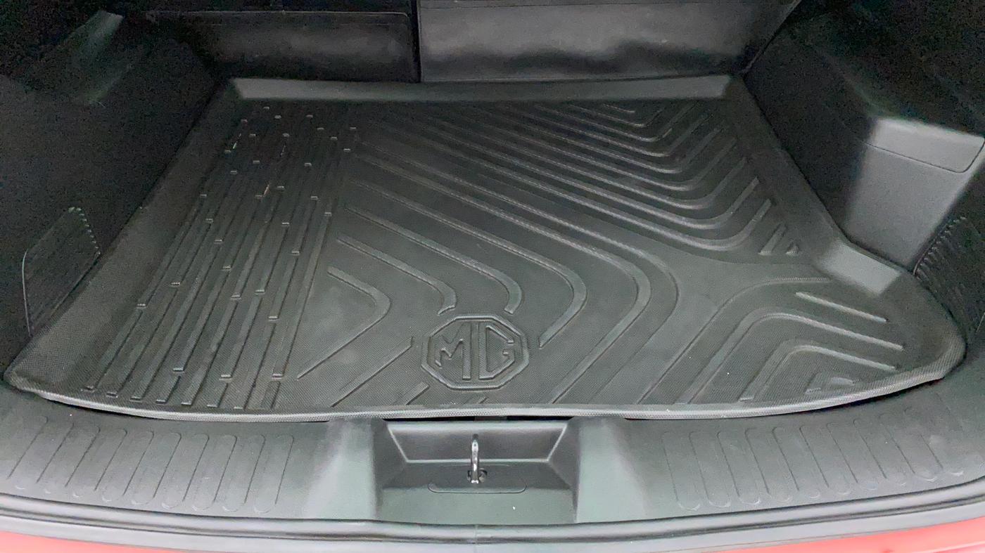 2020 MG HECTOR SHARP DCT PETROL, Petrol, Automatic, 25,177 km, Boot Inside