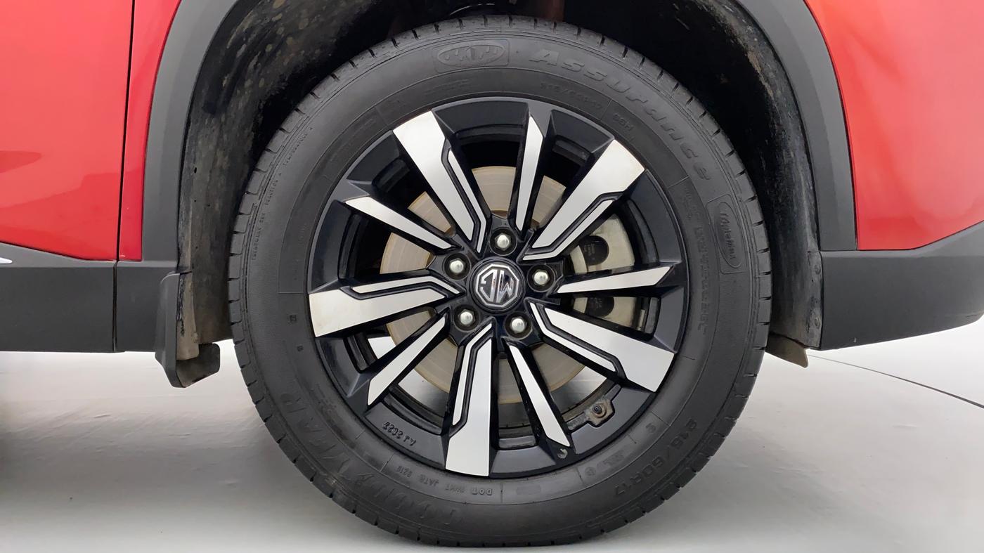 2020 MG HECTOR SHARP DCT PETROL, Petrol, Automatic, 25,177 km, Right Front Wheel