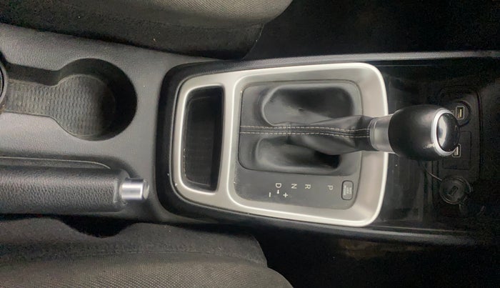 2019 Hyundai VENUE SX PLUS 1.0 TURBO DCT, Petrol, Automatic, 35,184 km, Gear Lever