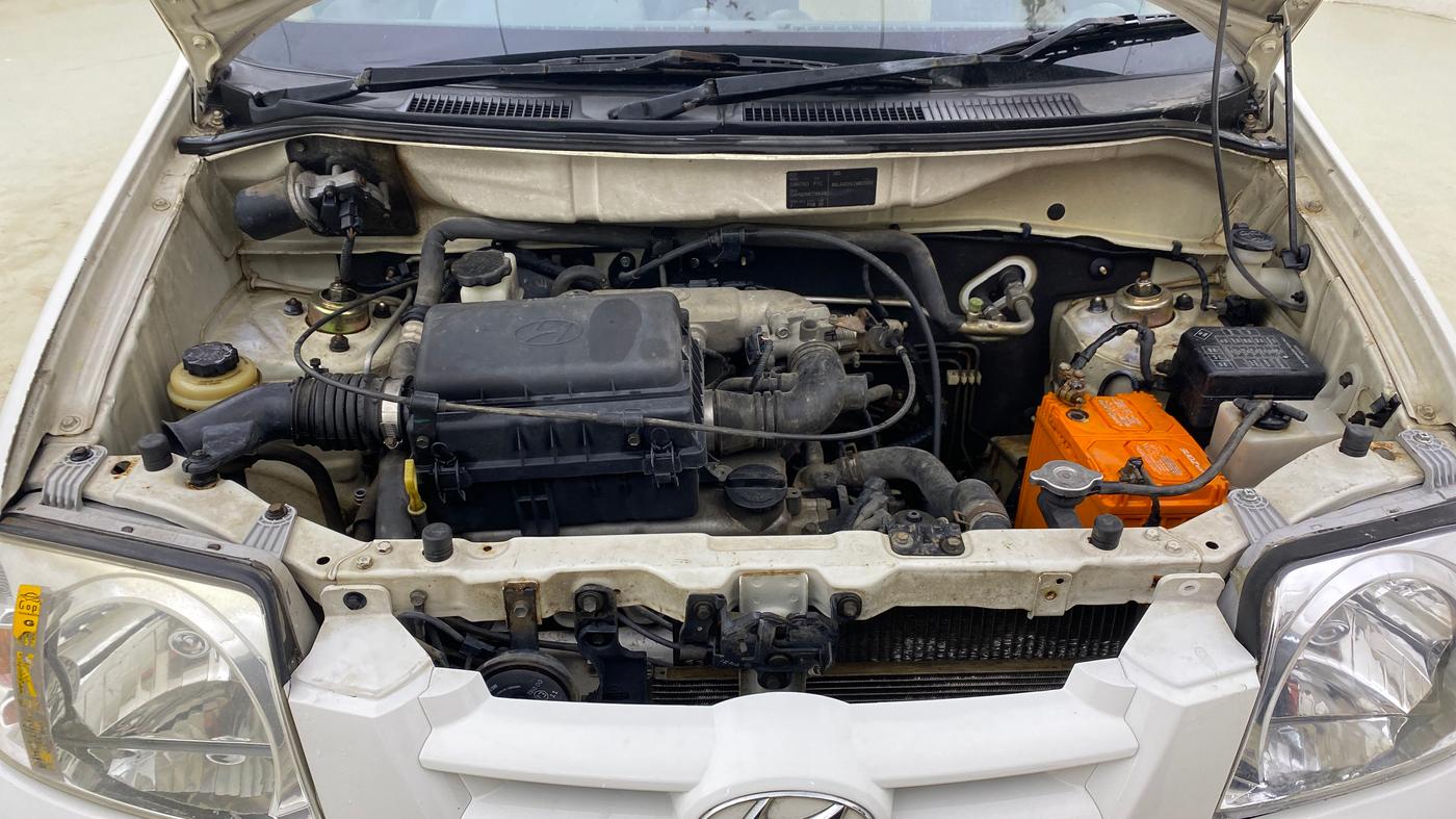 2013 Hyundai Santro Xing GLS PLUS AUDIO, Petrol, Manual, 1,00,248 km, Engine View