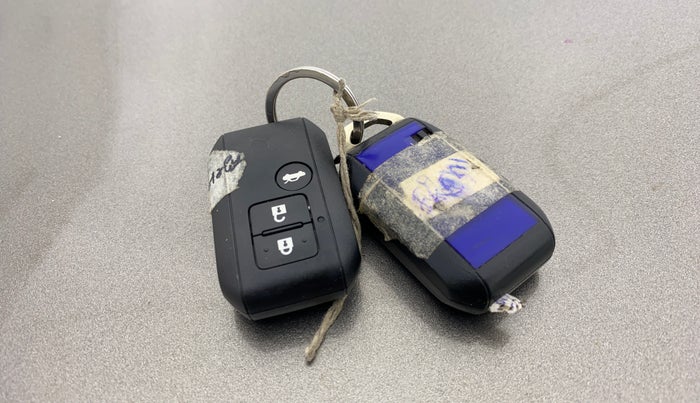 2019 Maruti Dzire ZXI PLUS AMT, Petrol, Automatic, 83,735 km, Key Close Up