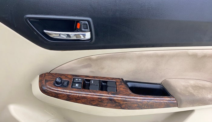 2019 Maruti Dzire ZXI PLUS AMT, Petrol, Automatic, 83,735 km, Driver Side Door Panels Control