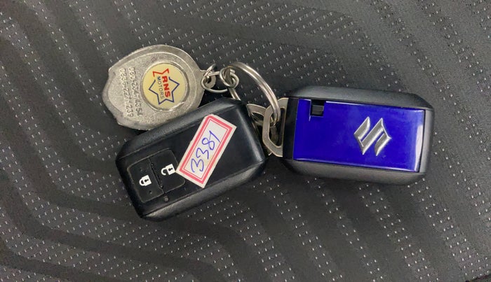 2019 Maruti Swift ZXI AMT, Petrol, Automatic, 1,20,939 km, Key Close Up