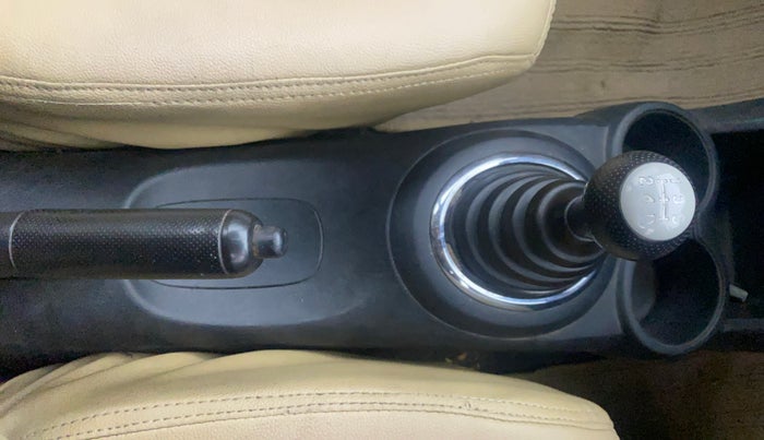 2013 Honda Brio S MT, Petrol, Manual, 62,317 km, Gear Lever