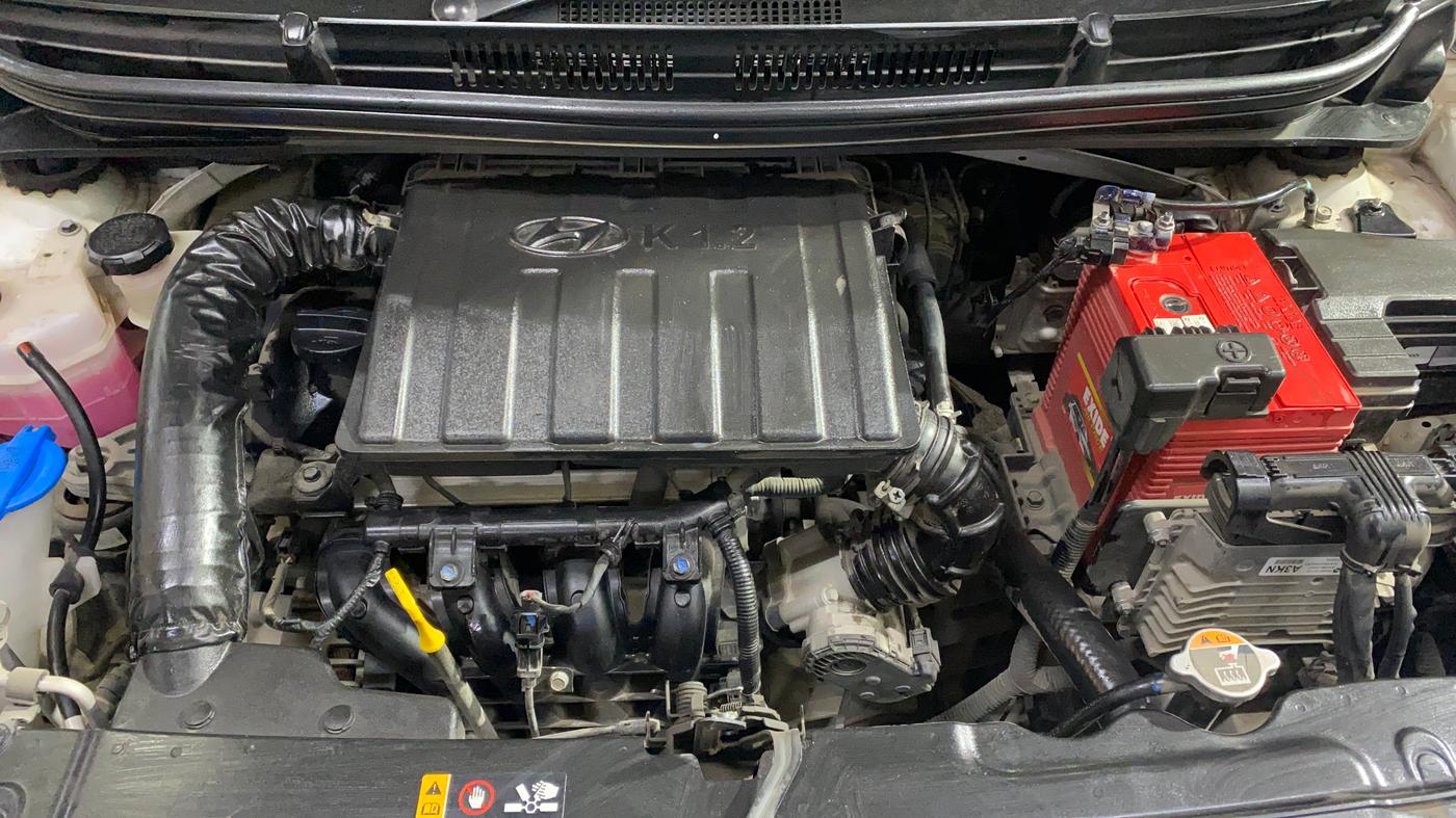 2021 Hyundai AURA SX PLUS 1.2 AMT, Petrol, Automatic, 19,311 km, Engine View