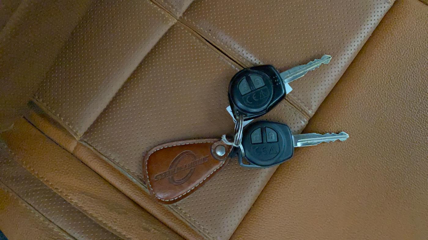2024 Maruti BREZZA VXI, Petrol, Manual, 30,701 km, Key Close Up