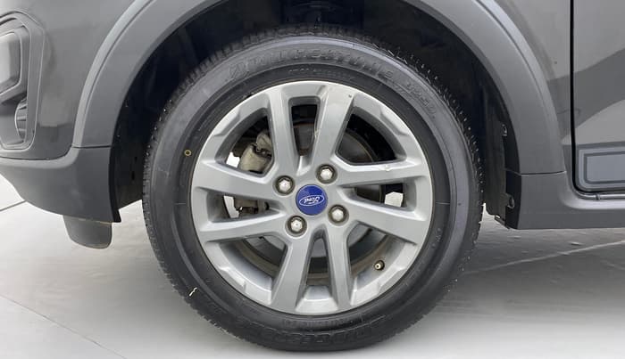 2019 Ford FREESTYLE TITANIUM + 1.2 TI-VCT, Petrol, Manual, 53,851 km, Left Front Wheel