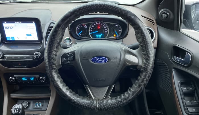 2019 Ford FREESTYLE TITANIUM + 1.2 TI-VCT, Petrol, Manual, 53,851 km, Steering Wheel Close Up