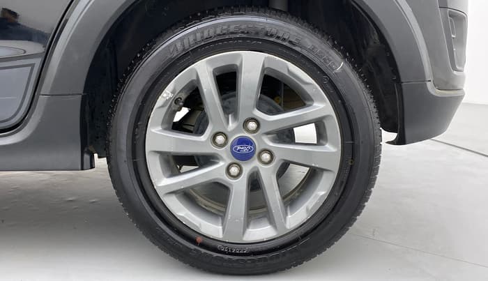 2019 Ford FREESTYLE TITANIUM + 1.2 TI-VCT, Petrol, Manual, 53,851 km, Left Rear Wheel