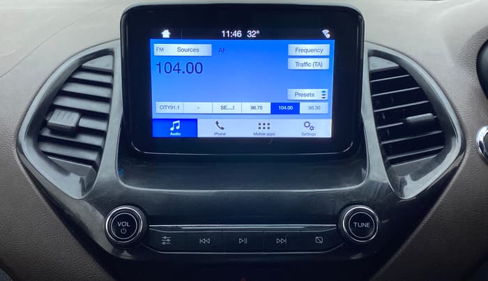 2019 Ford FREESTYLE TITANIUM + 1.2 TI-VCT, Petrol, Manual, 53,851 km, Infotainment System