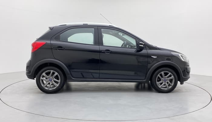 2019 Ford FREESTYLE TITANIUM + 1.2 TI-VCT, Petrol, Manual, 53,851 km, Right Side View