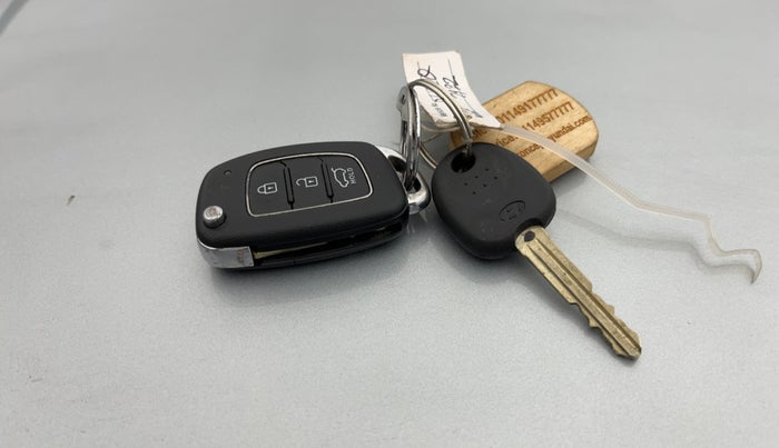 2019 Hyundai Elite i20 MAGNA PLUS 1.2, Petrol, Manual, 40,333 km, Key Close Up