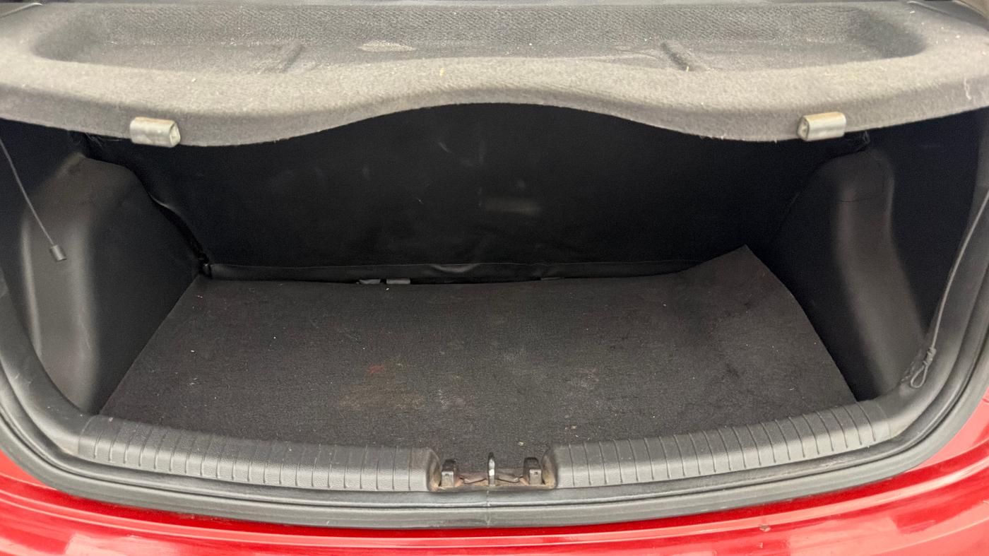 2017 Hyundai Grand i10 ASTA (O) 1.2 KAPPA VTVT, Petrol, Manual, 90,141 km, Boot Inside