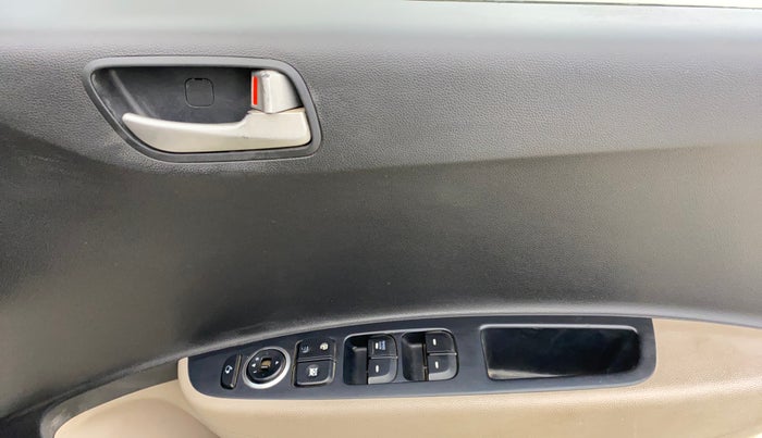 2014 Hyundai Grand i10 ASTA 1.2 KAPPA VTVT, Petrol, Manual, 61,634 km, Driver Side Door Panels Control